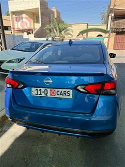 نيسان فيرسا